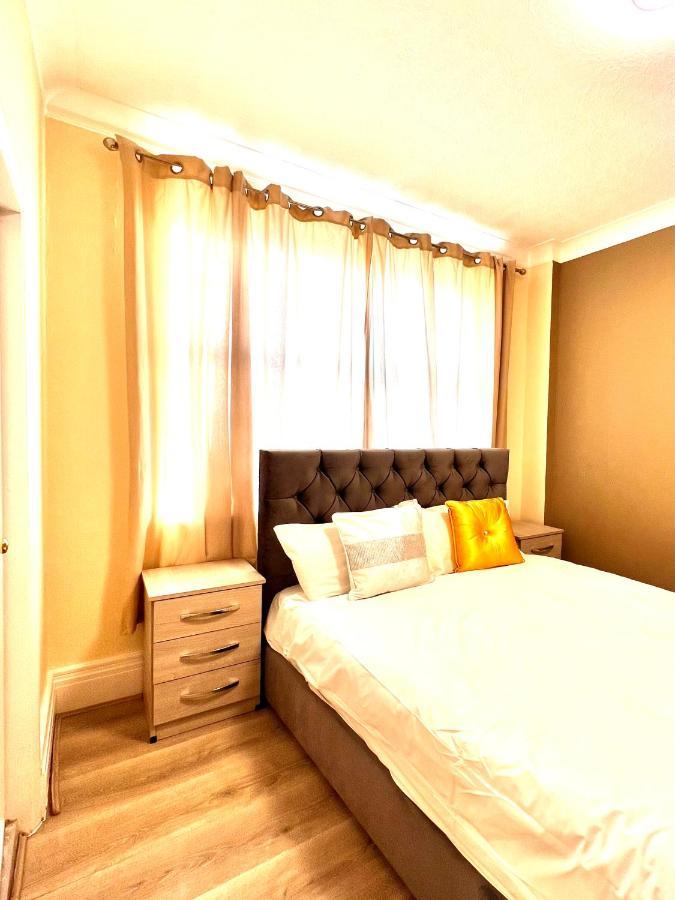 Stunning Marble Arch Apartment, 2-Bedroom London Exterior photo